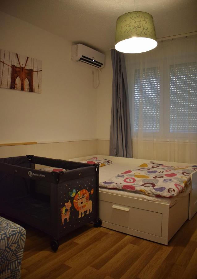 Helikon 32 Apartman Кестели Екстериор снимка