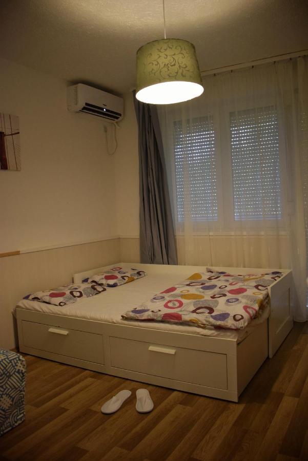 Helikon 32 Apartman Кестели Екстериор снимка